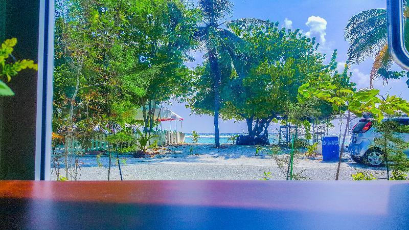 Seasunbeach Hotel Maldives Hulhumale Εξωτερικό φωτογραφία